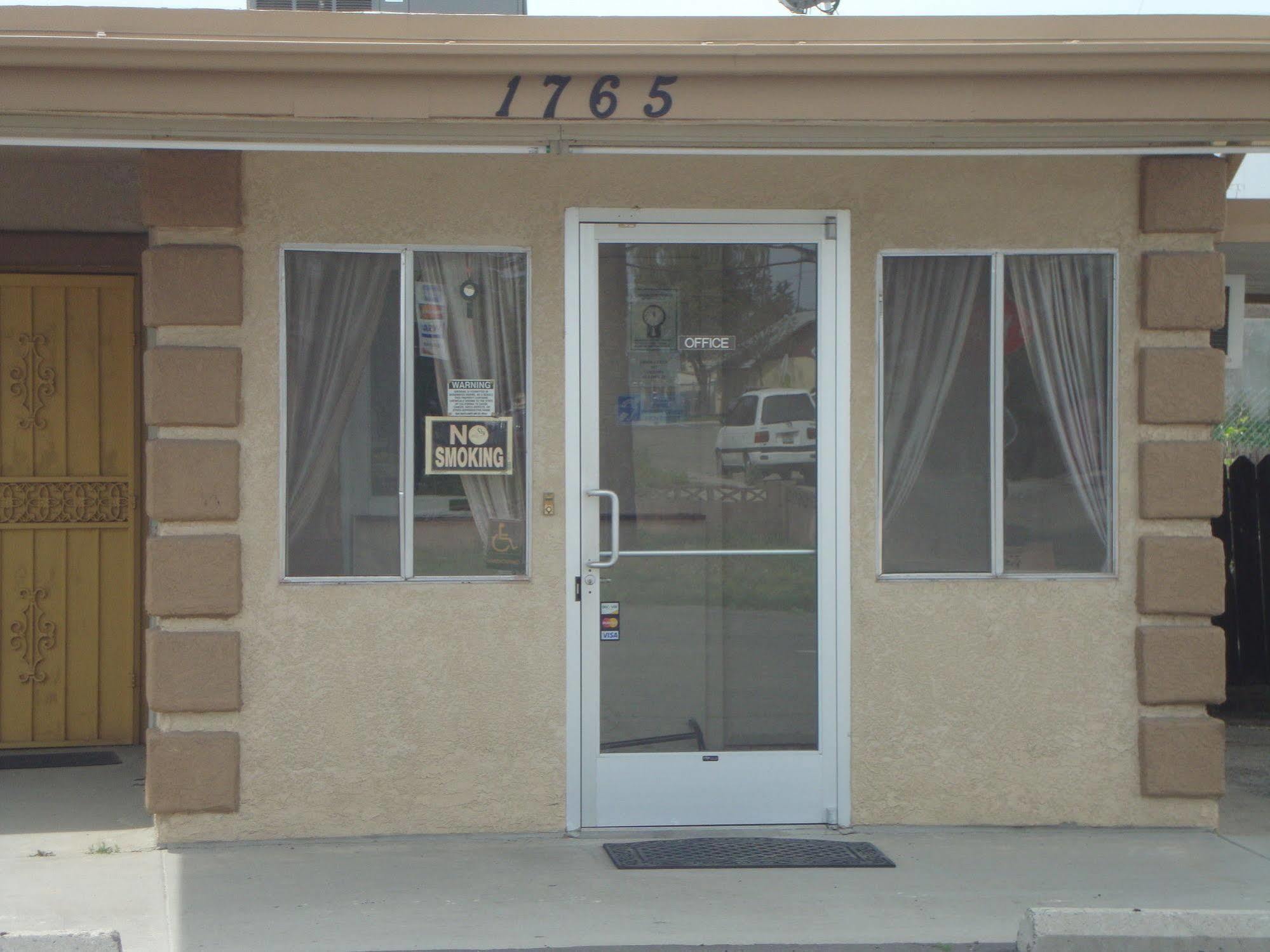 Motel 6 Selma, Ca Dış mekan fotoğraf