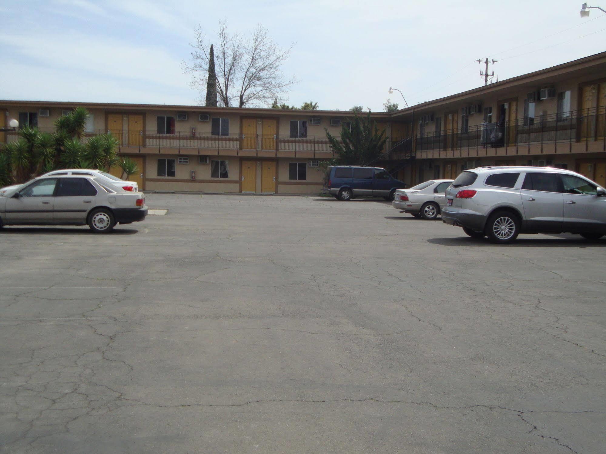 Motel 6 Selma, Ca Dış mekan fotoğraf