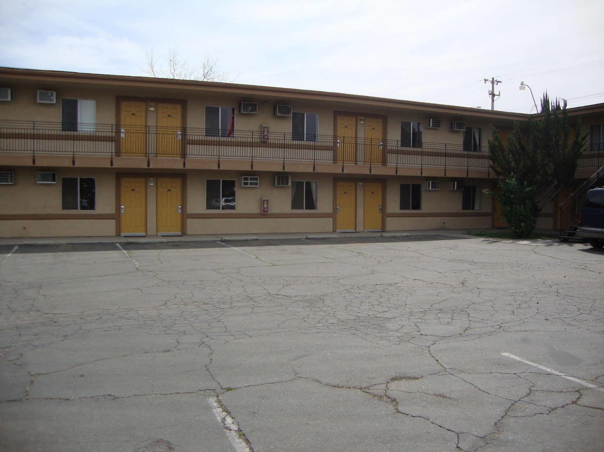 Motel 6 Selma, Ca Dış mekan fotoğraf